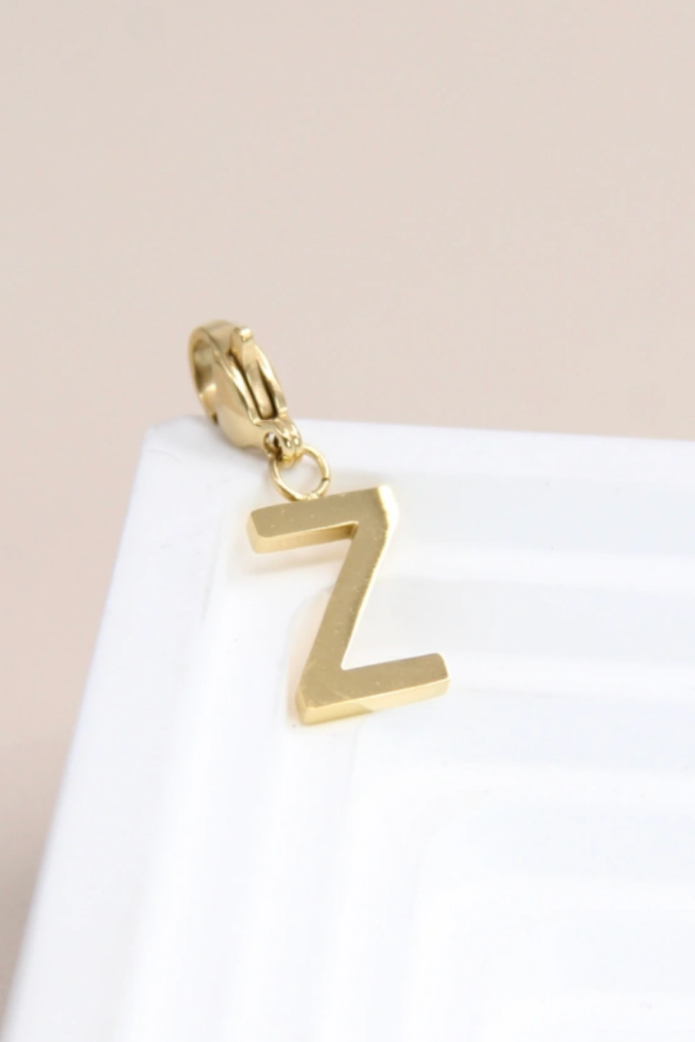 Charms lettre Q