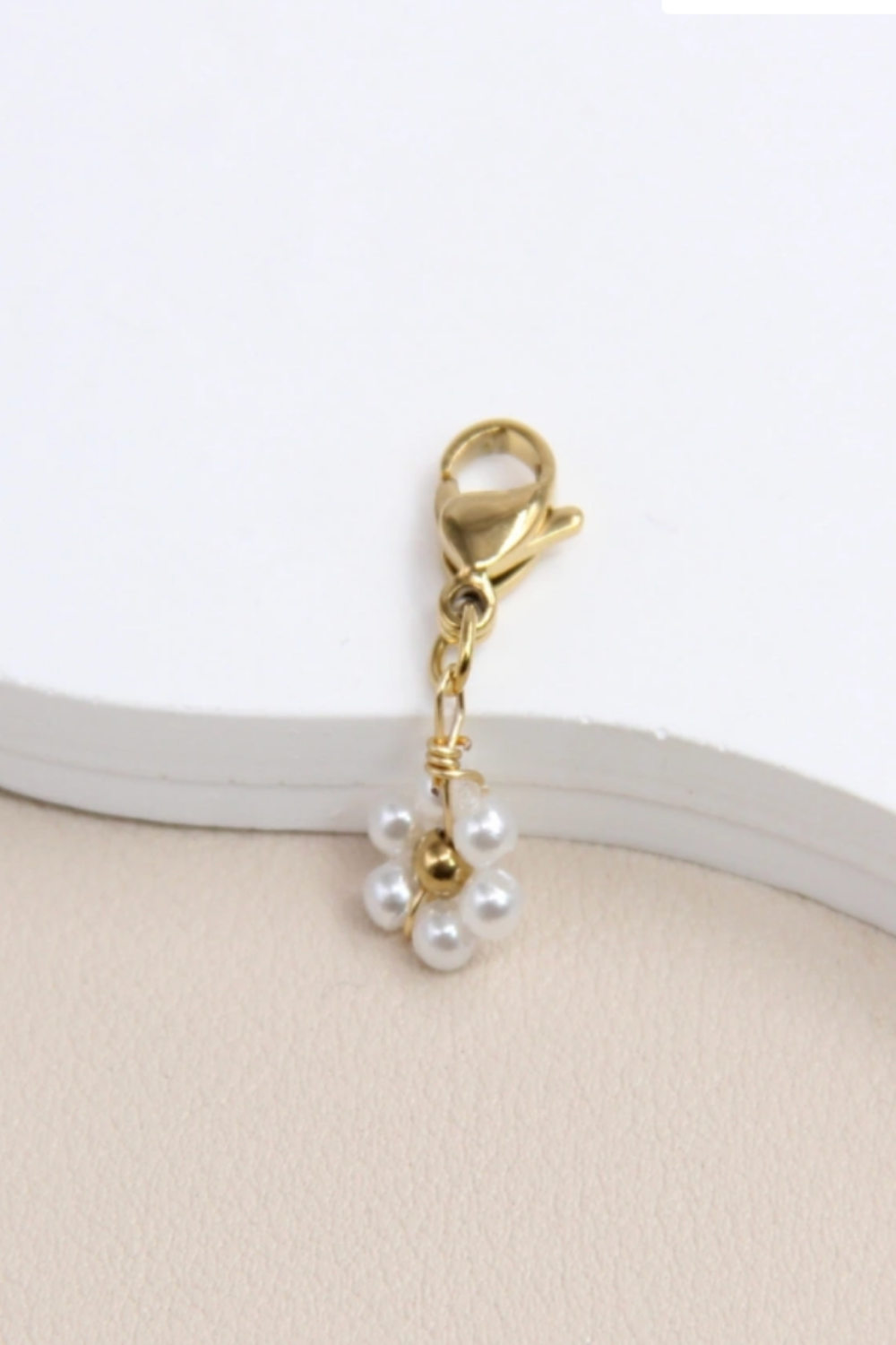 Charms MARGUERITE
